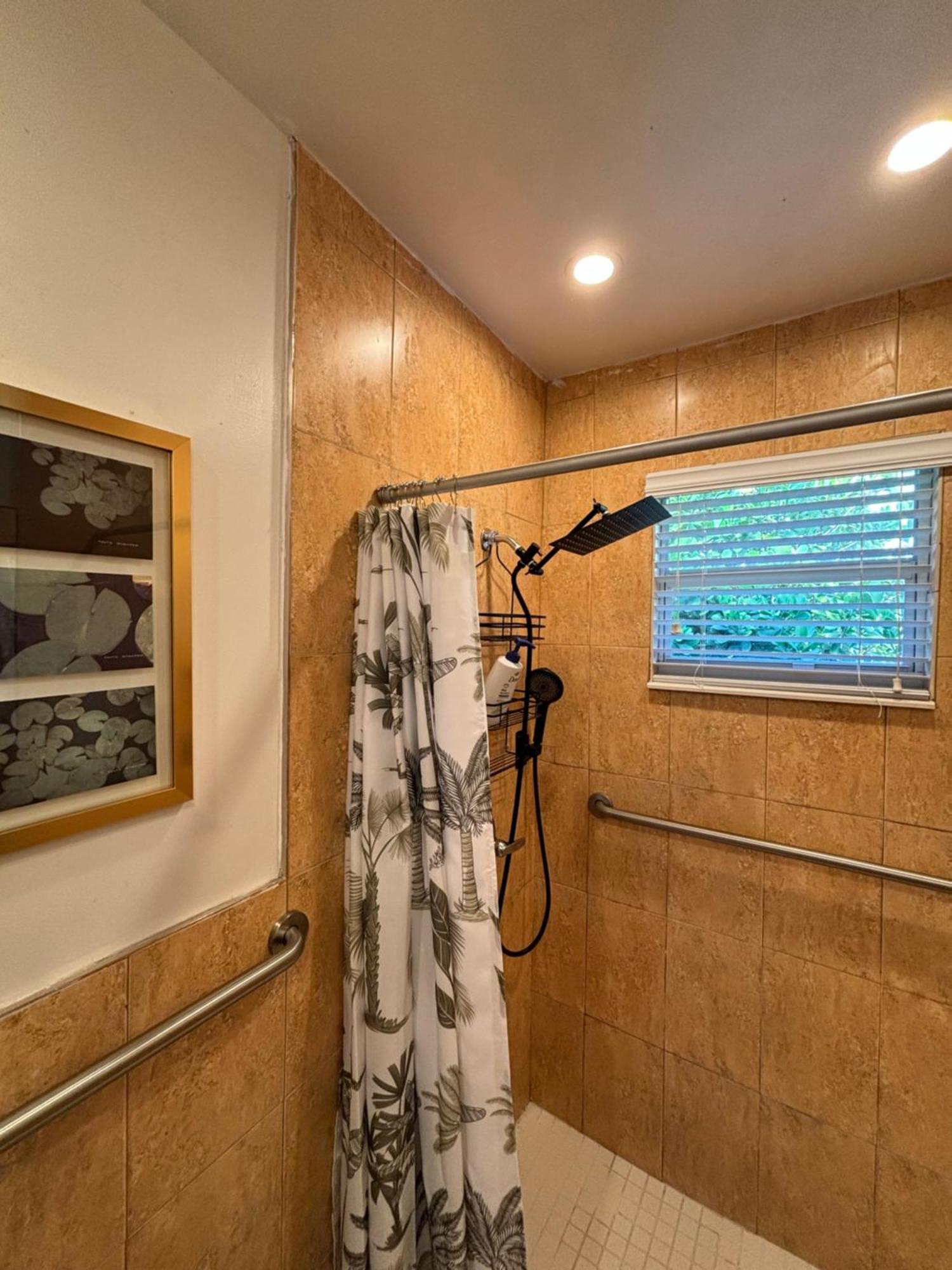 Deluxe Room In Best Location Miami In A 2 Bedrooms Unit - Parking, Laundry And Luggage Storage Kültér fotó